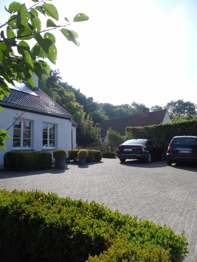 ブルージュ Copain Moulin Bed & Breakfast エクステリア 写真